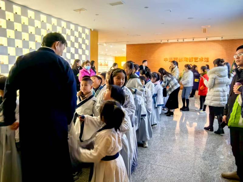 文化赋能：齐齐哈尔魔创文旅挖掘城市文化资源的实践探索